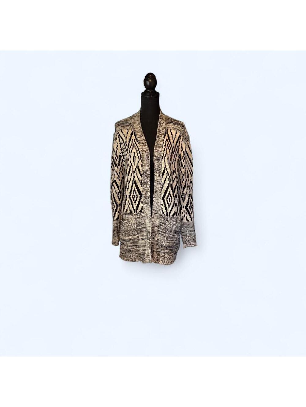 Elodie by Anthropologie cardigan Size M NWOT